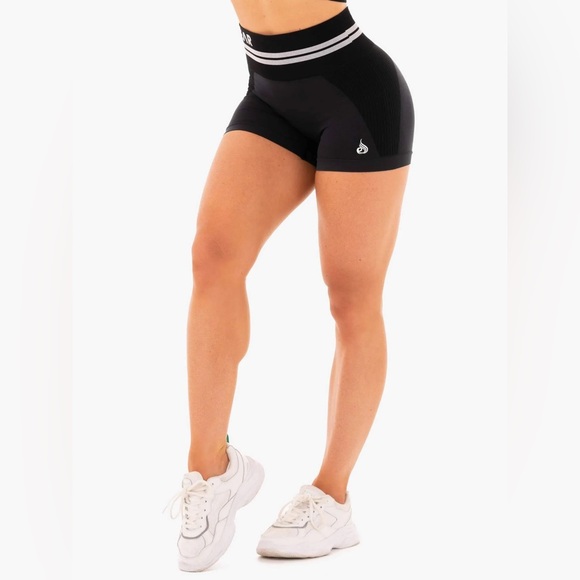 Ryderwear Pants - Ryderwear Womens Freestyle Seamless High Waisted Shorts